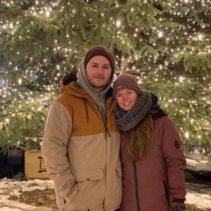 Meet your Posher, Kayla